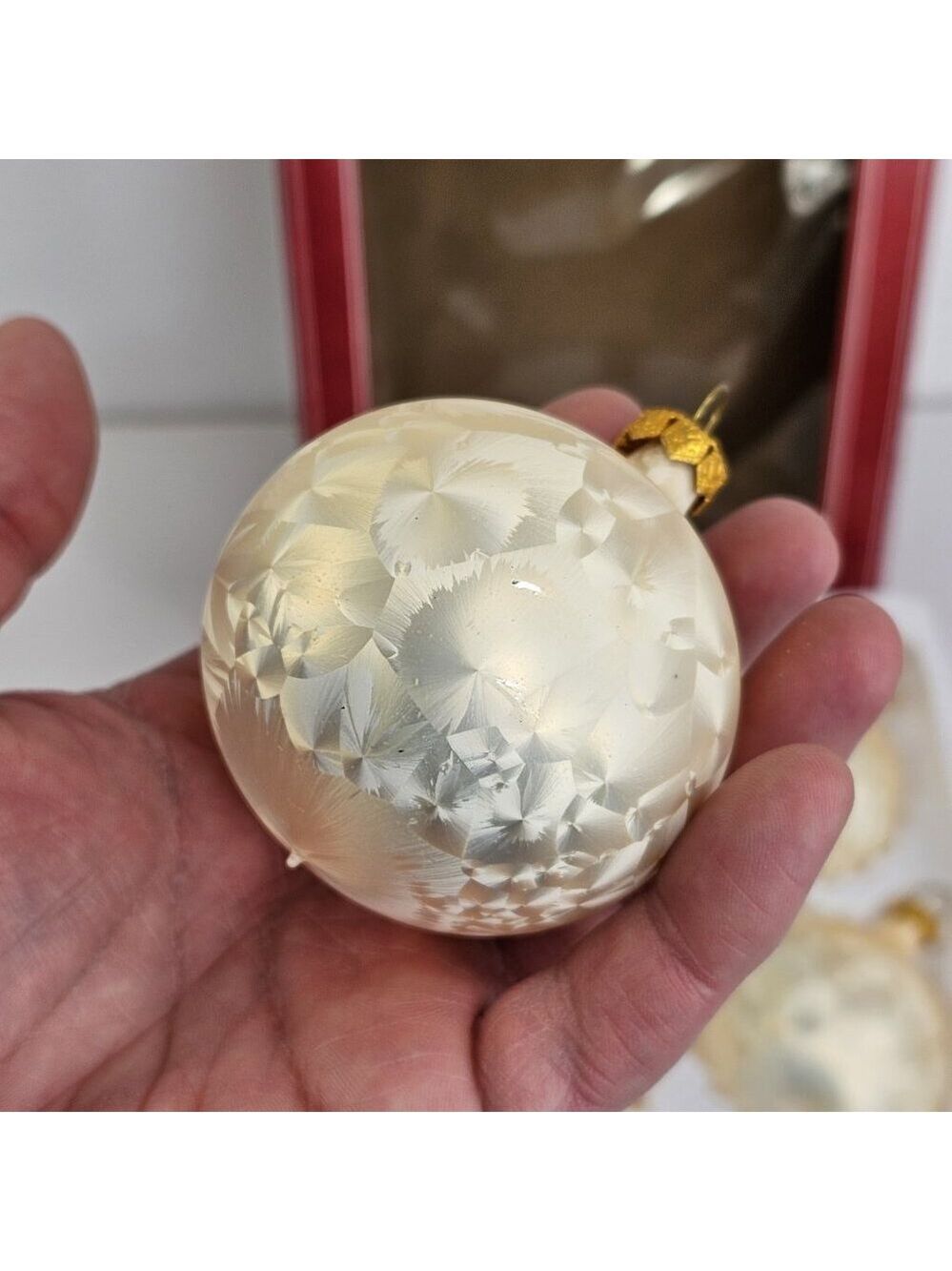 Vintage Glass Christmas Ornaments Danson White Round - Picture 4 of 8
